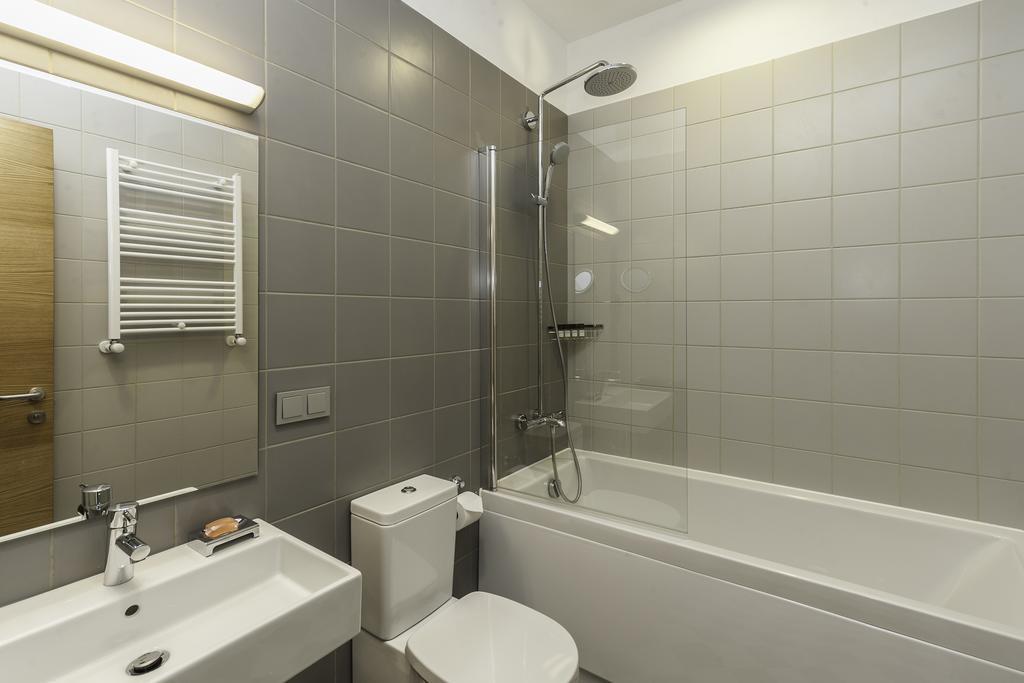 Le Port Boutique Apart Hotel Batoemi Buitenkant foto